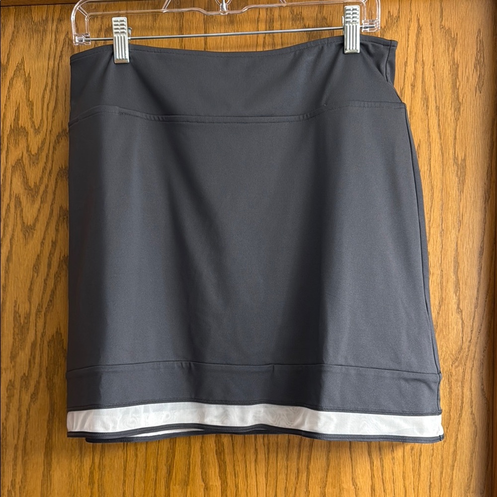 NWT Golftini golf skort. Size XL